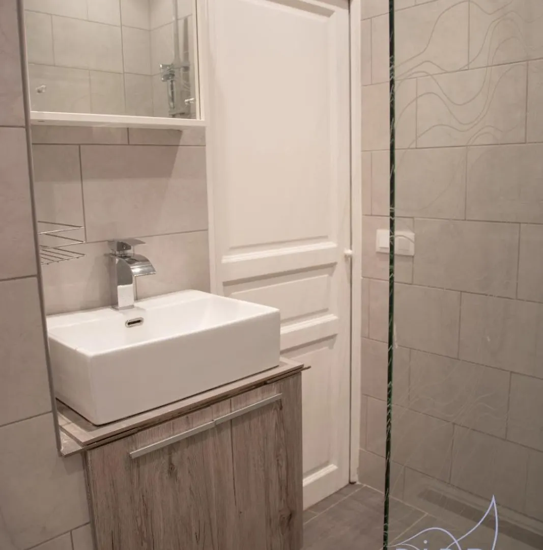 Beautiful Apartment Place Nationale In Antibes Old Town
