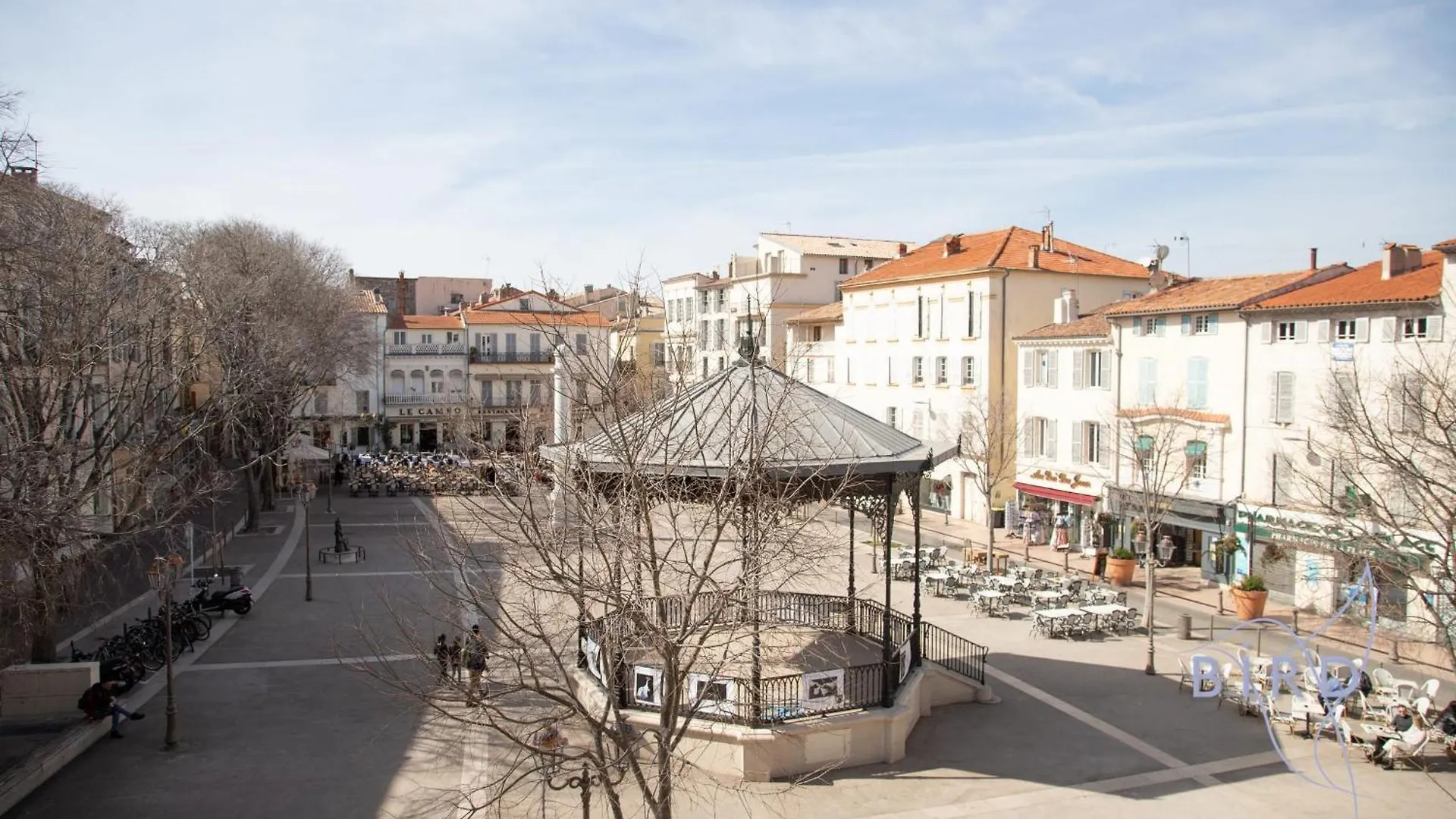 Beautiful Apartment Place Nationale In Antibes Old Town